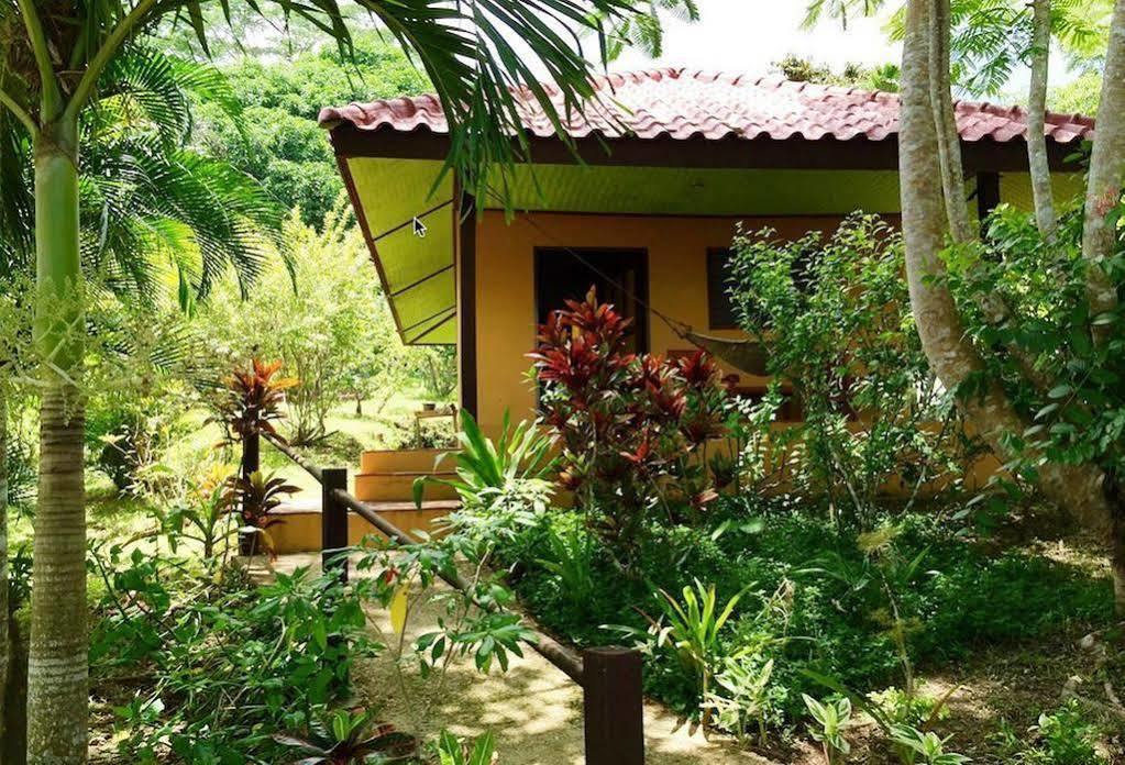 Casa Rosa Taytay Hotel Palawan Esterno foto