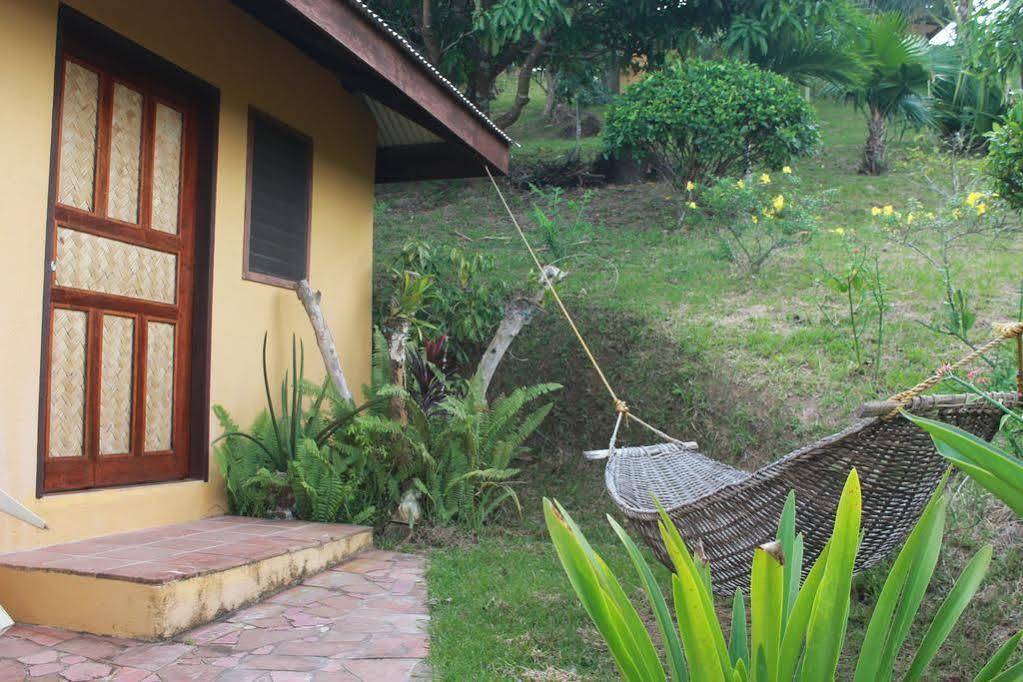 Casa Rosa Taytay Hotel Palawan Esterno foto