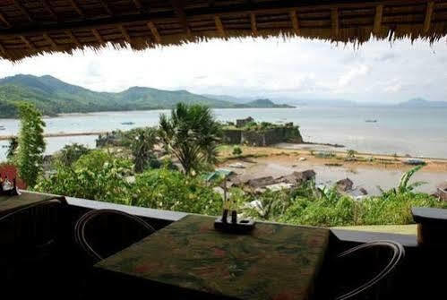 Casa Rosa Taytay Hotel Palawan Esterno foto
