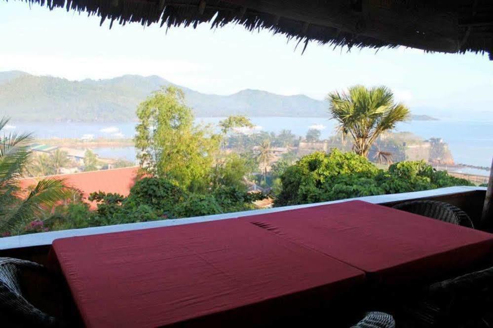 Casa Rosa Taytay Hotel Palawan Esterno foto